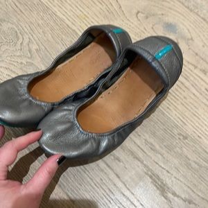 Tieks metallic pewter